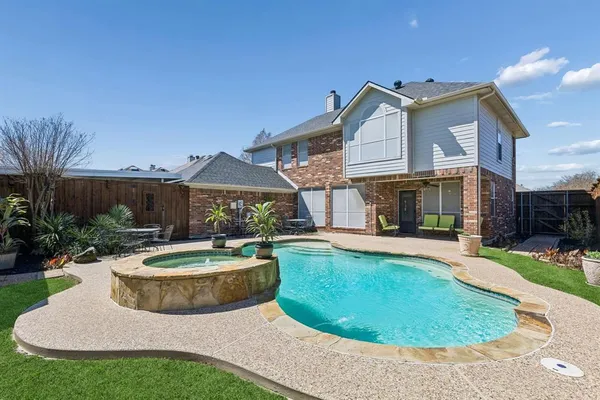 $499,999 | 2710 Winterberry Drive, Rowlett, TX 75089