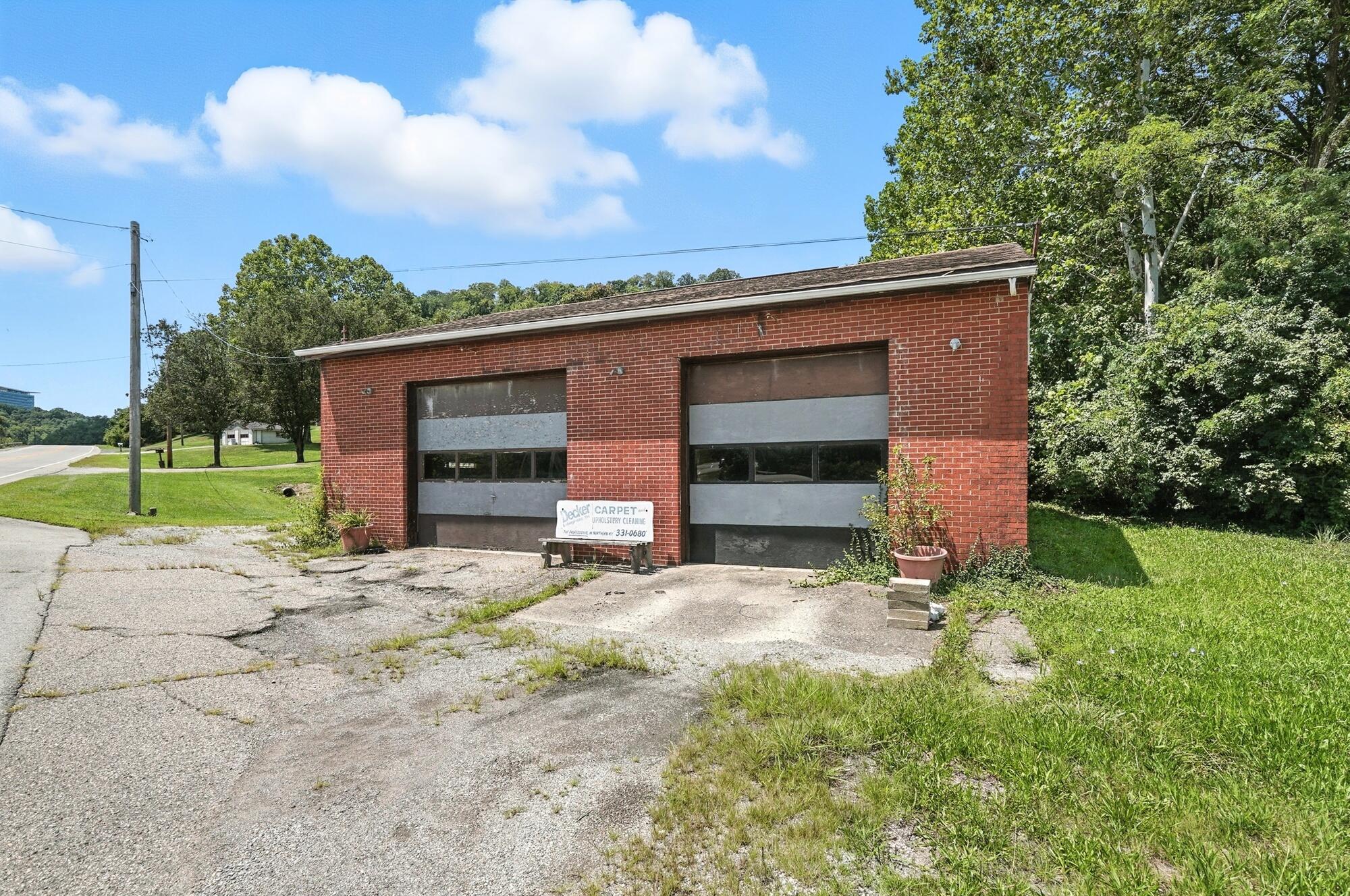 410-412 Orphanage Road Fort Mitchell, KY 41017 - Photo 6 of 6 005