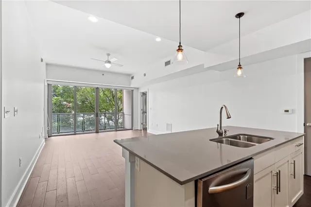 $439,000 | 1100 Howell Mill Road Northwest, Unit 212, Atlanta, GA 30318