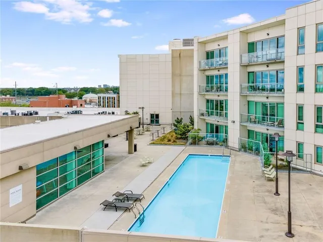 $439,000 | 1100 Howell Mill Road Northwest, Unit 212, Atlanta, GA 30318