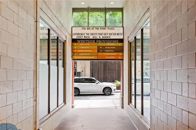 $439,000 | 1100 Howell Mill Road Northwest, Unit 212, Atlanta, GA 30318