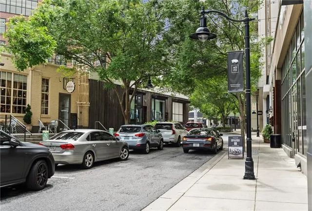 $439,000 | 1100 Howell Mill Road Northwest, Unit 212, Atlanta, GA 30318