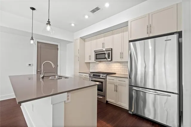 $439,000 | 1100 Howell Mill Road Northwest, Unit 212, Atlanta, GA 30318