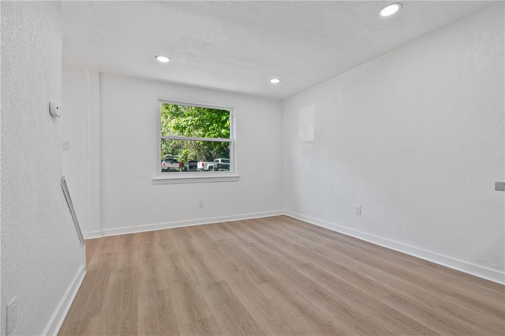 2843 McKelvey Road Pittsburgh, PA 15221 - Photo 19 of 24