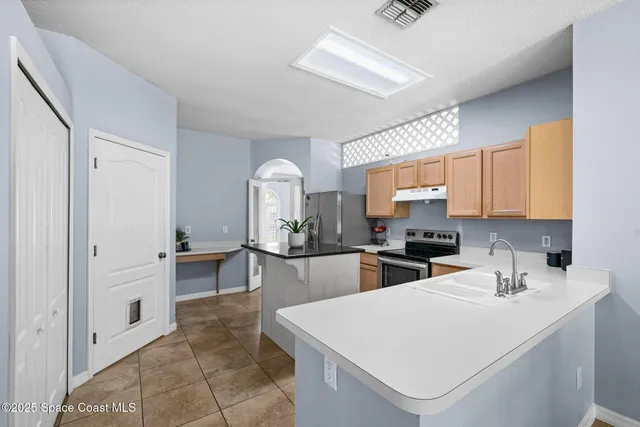 $2,699 | 1850 Emerald Green Circle, Oviedo, FL 32765