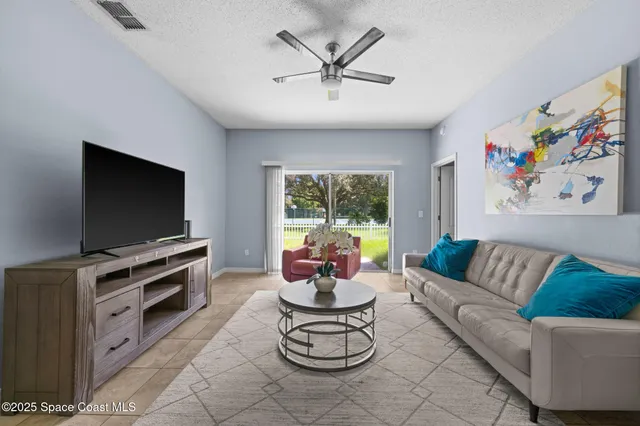 $2,699 | 1850 Emerald Green Circle, Oviedo, FL 32765