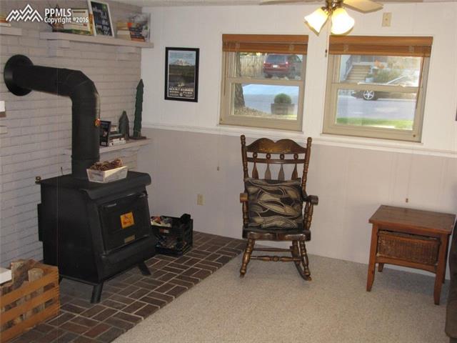 5329 Pinon Valley Road Colorado Springs, CO 80919 - Photo 17 of 36