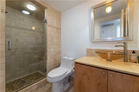 $1,295,000 | 73 Conanicus Avenue, Unit 4, Jamestown, RI 02835