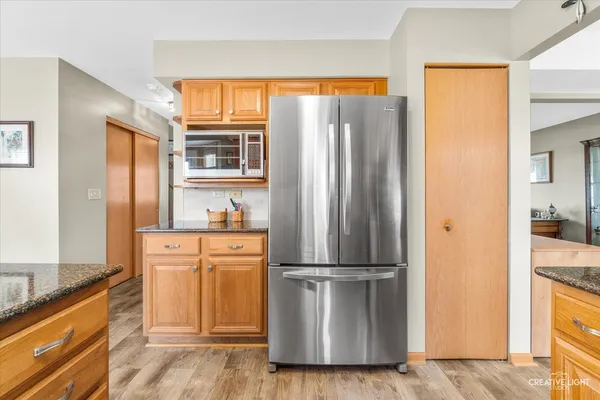 $379,900 | 5304 Floralwood Court, Plainfield, IL 60586