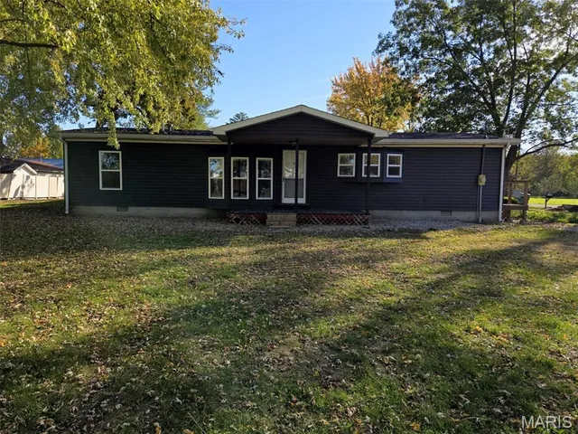 $134,900 | 511 Collins Street, Carlyle, IL 62231