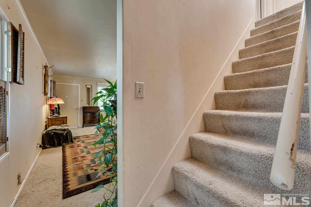 710 Yori Avenue Reno, NV 89502 - Photo 12 of 36 Photo 12
