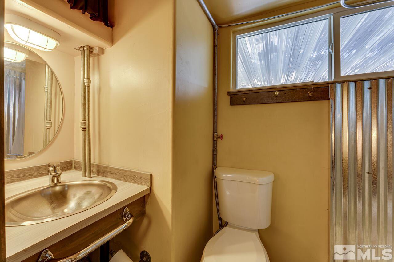 710 Yori Avenue Reno, NV 89502 - Photo 25 of 36 Photo 25