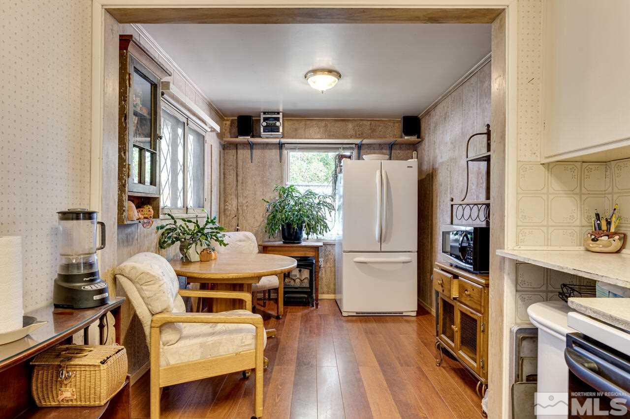710 Yori Avenue Reno, NV 89502 - Photo 6 of 36 Photo 6