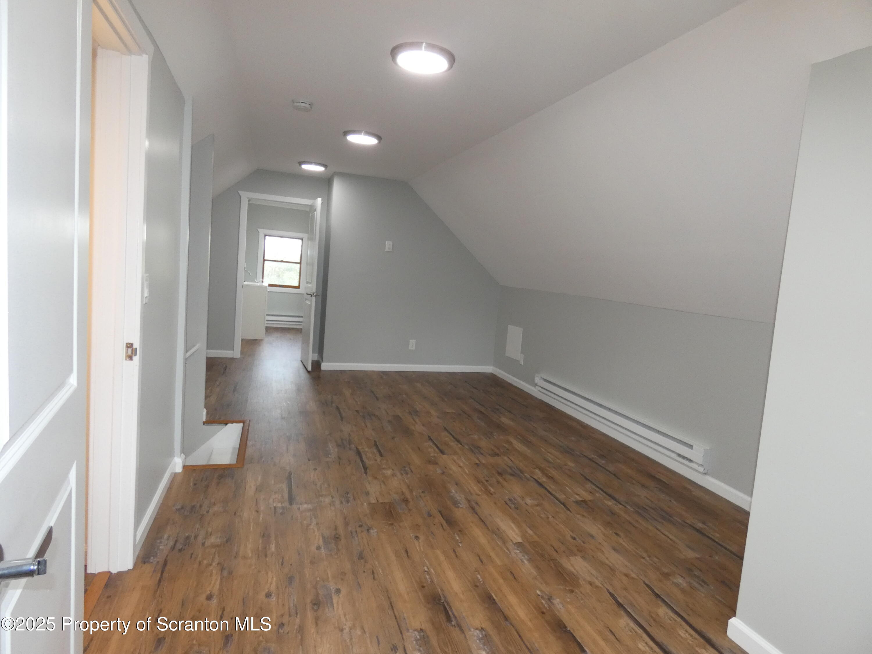 620 Sanderson Avenue, Unit 2 Olyphant, PA 18447 - Photo 30 of 44 P1040074