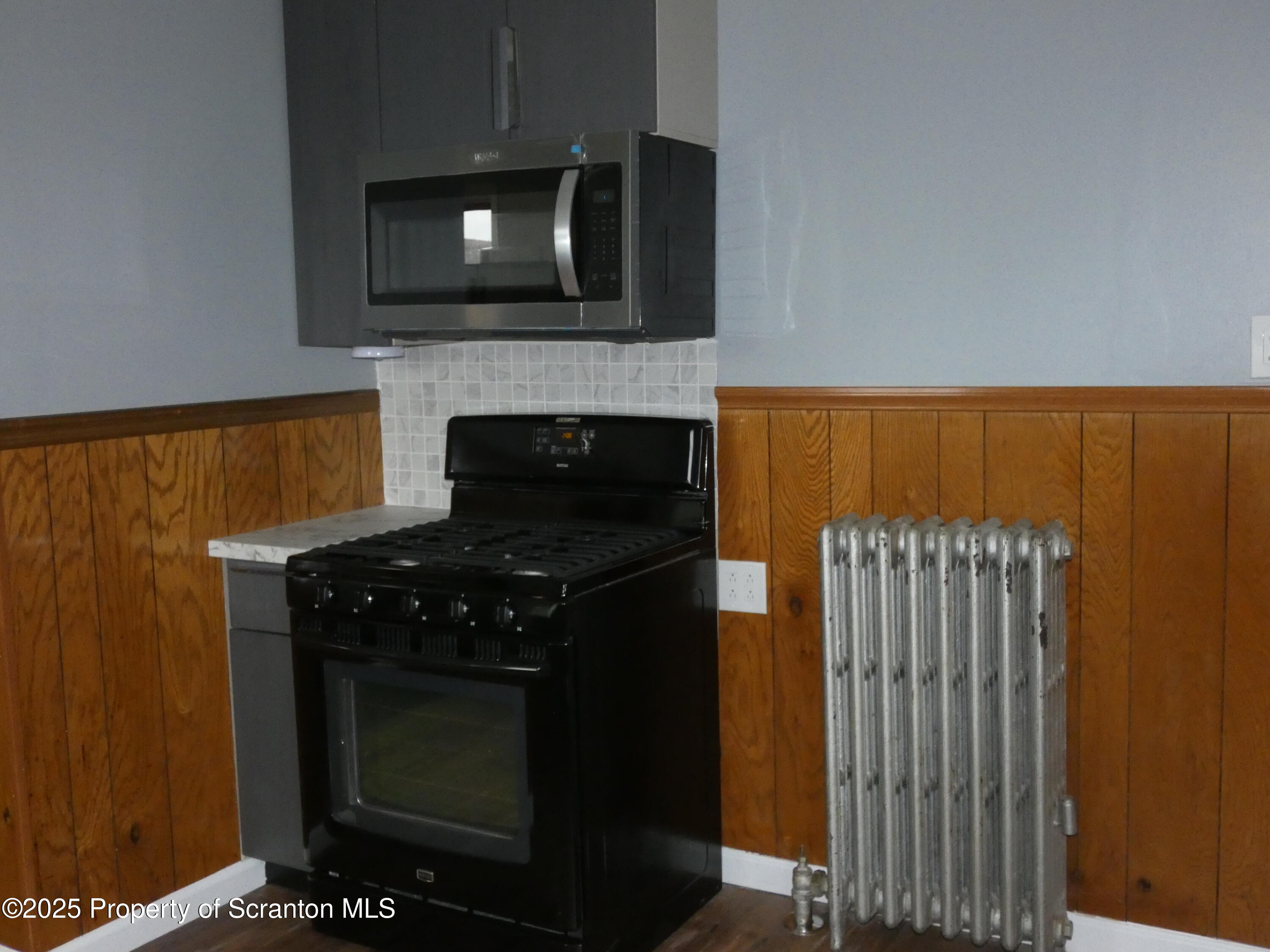 620 Sanderson Avenue, Unit 2 Olyphant, PA 18447 - Photo 9 of 44 P1040043