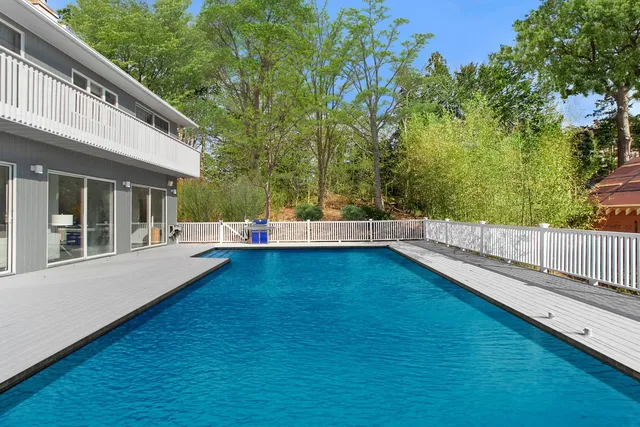 $35,000 | 22 Maylen Drive, Southampton, NY 11968