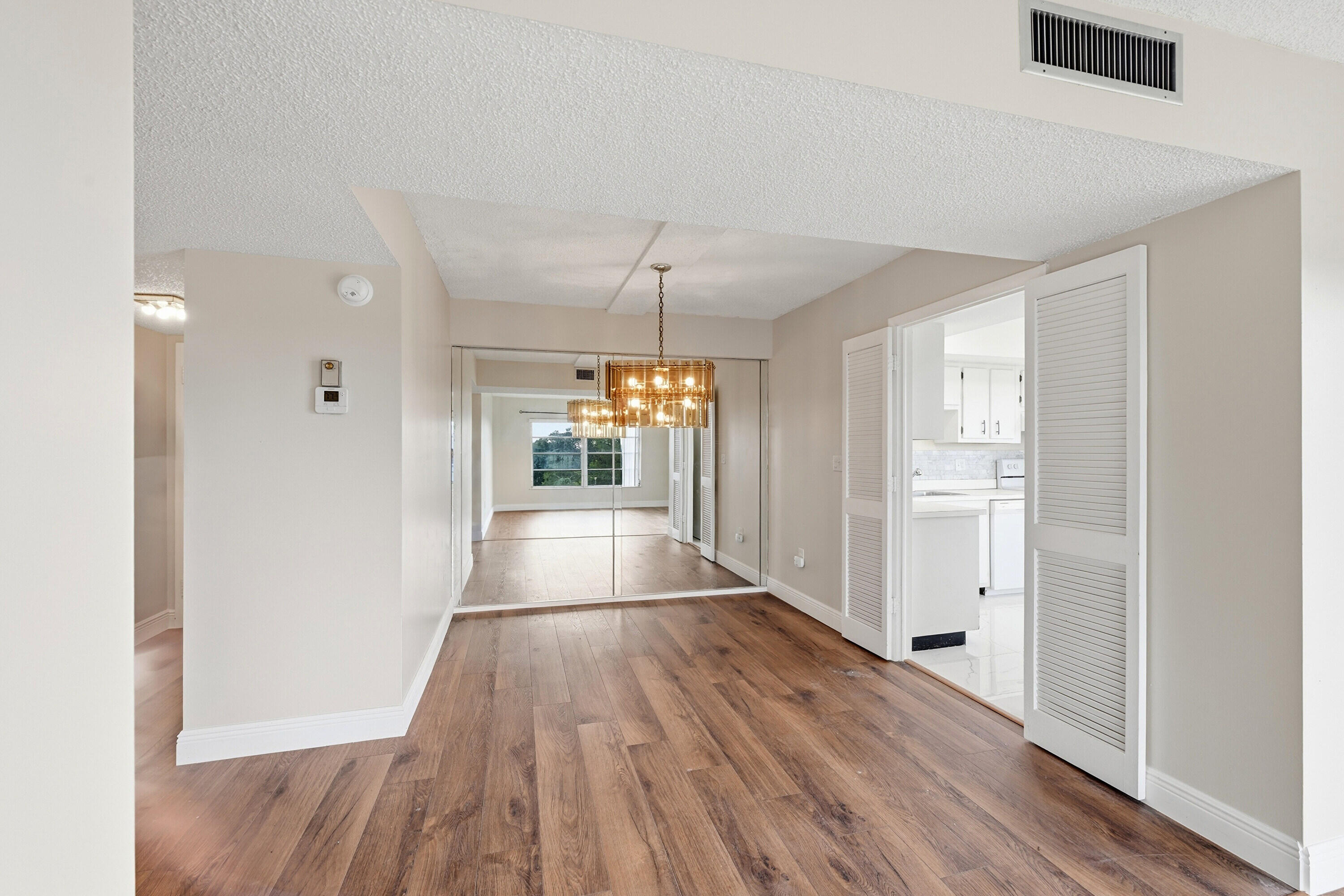 4158 Inverrary Drive, Unit 511 Lauderhill, FL 33319 - Photo 7 of 25 07_007_dsc_0645
