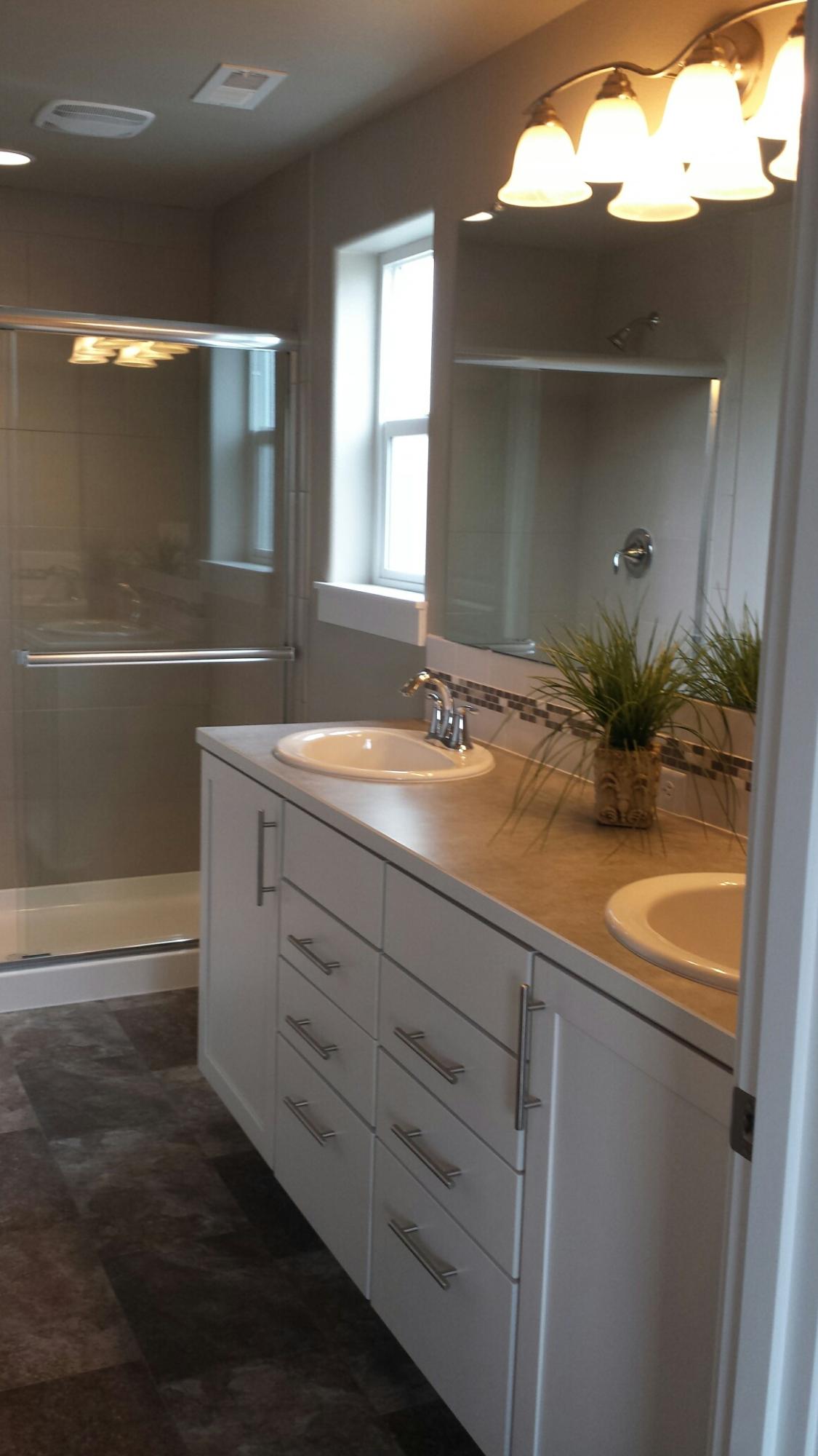 1678 McKinney Butte Road Sisters, OR 97759 - Photo 4 of 5 Jordan Master Bath