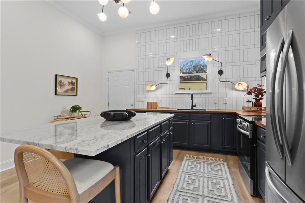 656 Shelton Avenue Southwest Atlanta, GA 30310 - Photo 20 of 37