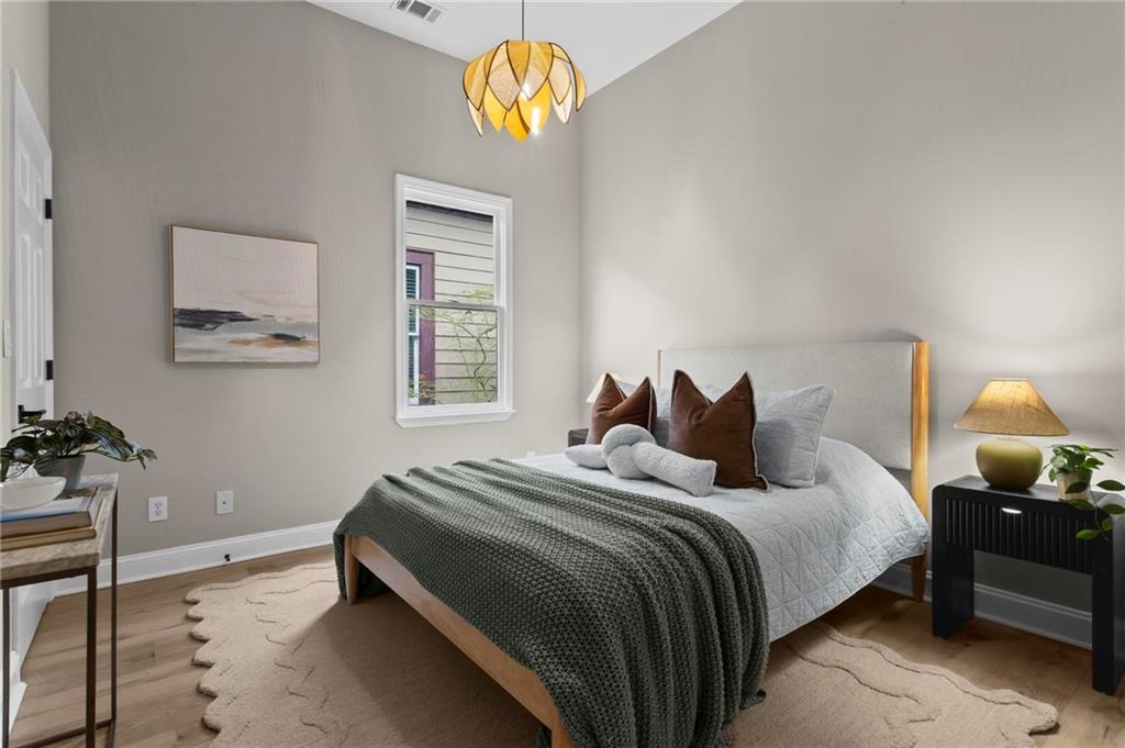 656 Shelton Avenue Southwest Atlanta, GA 30310 - Photo 29 of 37