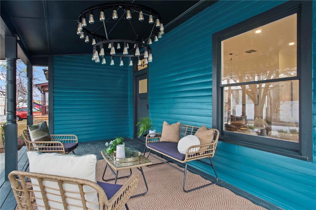 656 Shelton Avenue Southwest Atlanta, GA 30310 - Photo 3 of 37