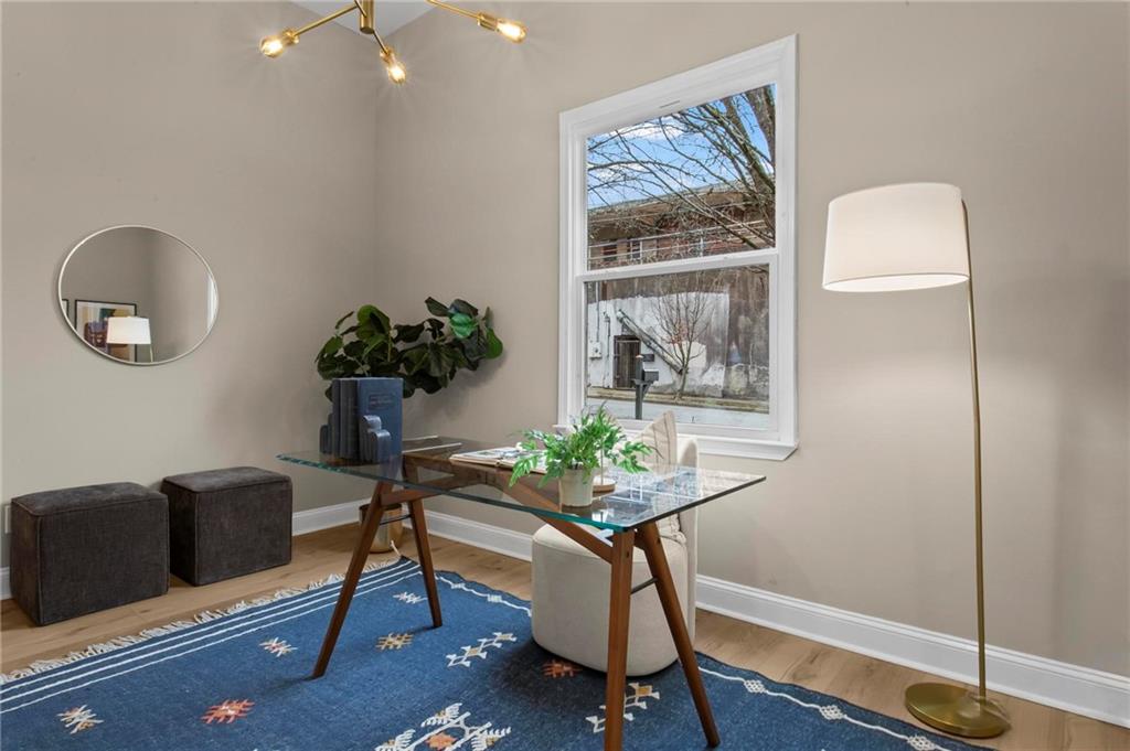 656 Shelton Avenue Southwest Atlanta, GA 30310 - Photo 32 of 37