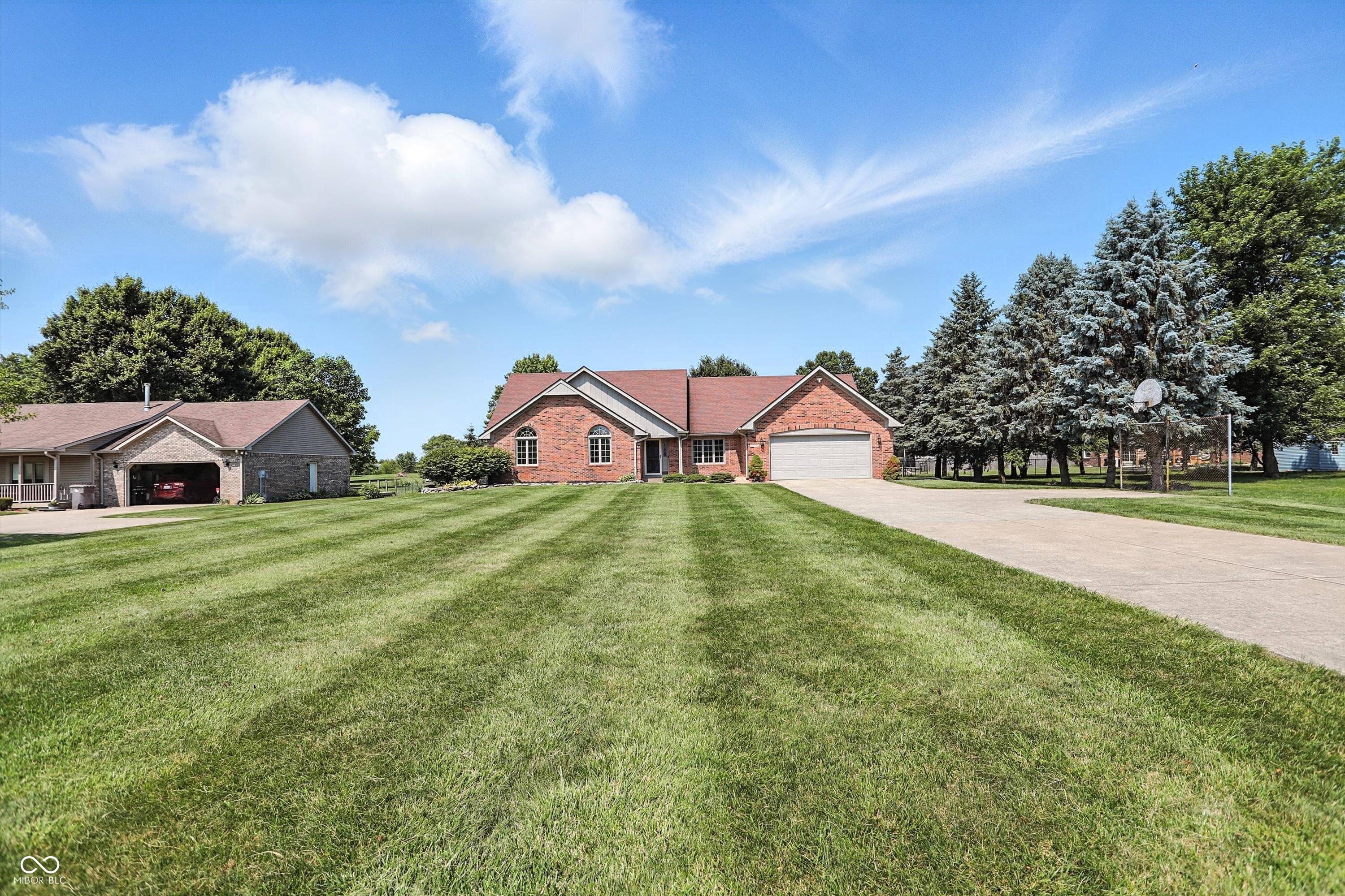 8030 5 Points Road Indianapolis, IN 46237 - Photo 1 of 62 Gallery Image 1