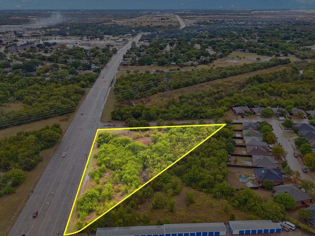 713 South Crowley Road Crowley, TX 76036 - Photo 24 of 24 a view of a tennis court