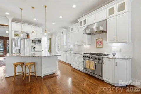 $2,250,000 | 400 Hunter Lane, Charlotte, NC 28211