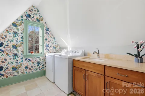 $2,250,000 | 400 Hunter Lane, Charlotte, NC 28211