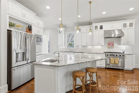 $2,250,000 | 400 Hunter Lane, Charlotte, NC 28211