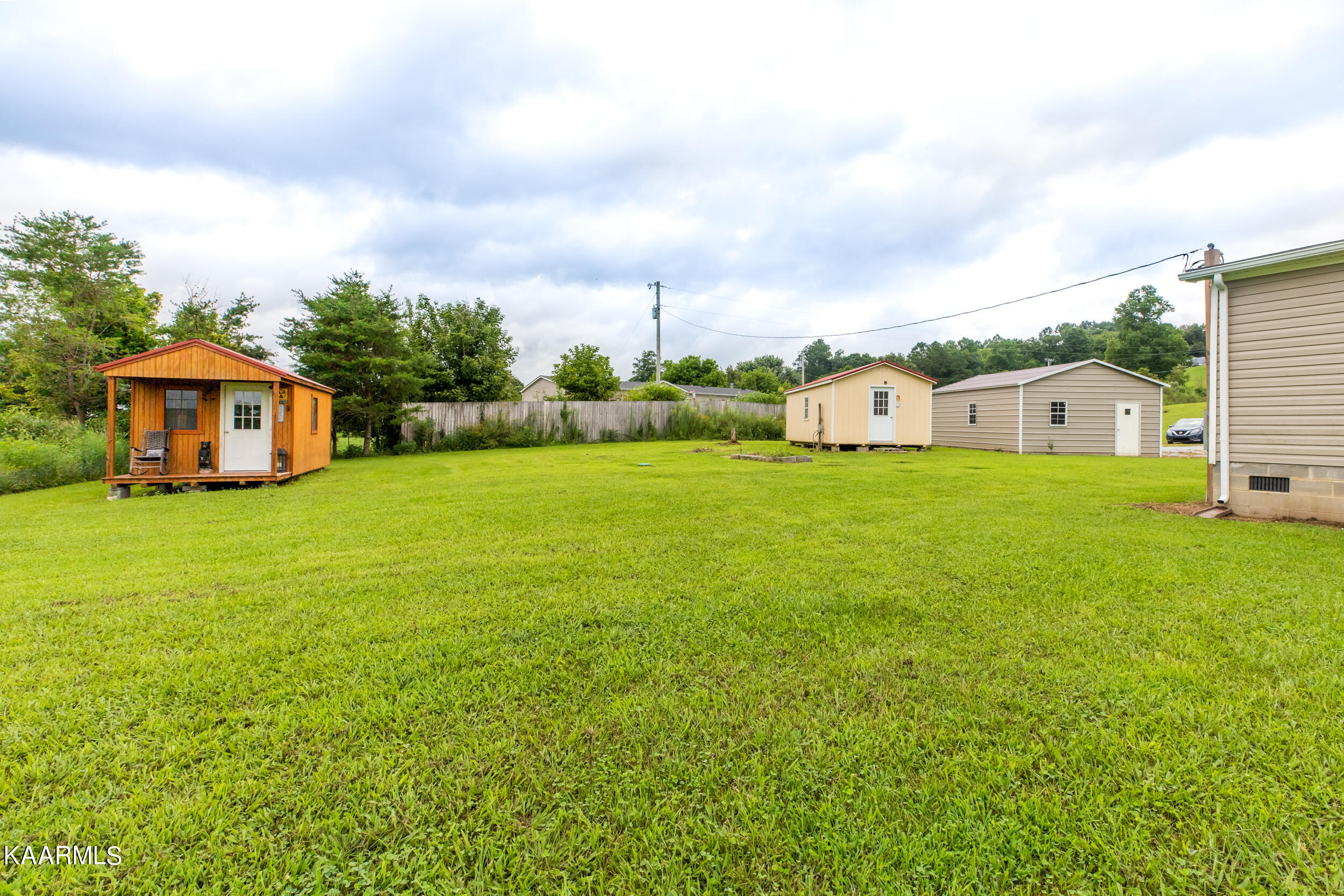 2858 Back Valley Road Speedwell, TN 37870 - Photo 8 of 35 2858 Back Valley Rd-11