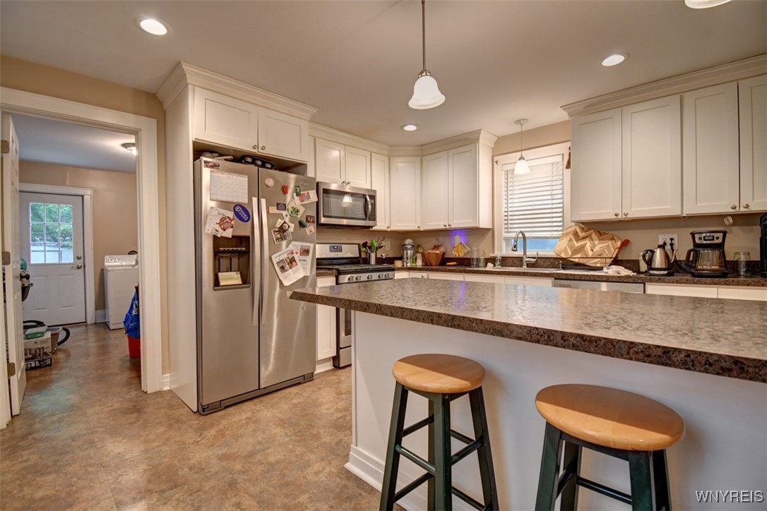 210 Congress Street Buffalo, NY 14213 - Photo 15 of 37 Kitchen