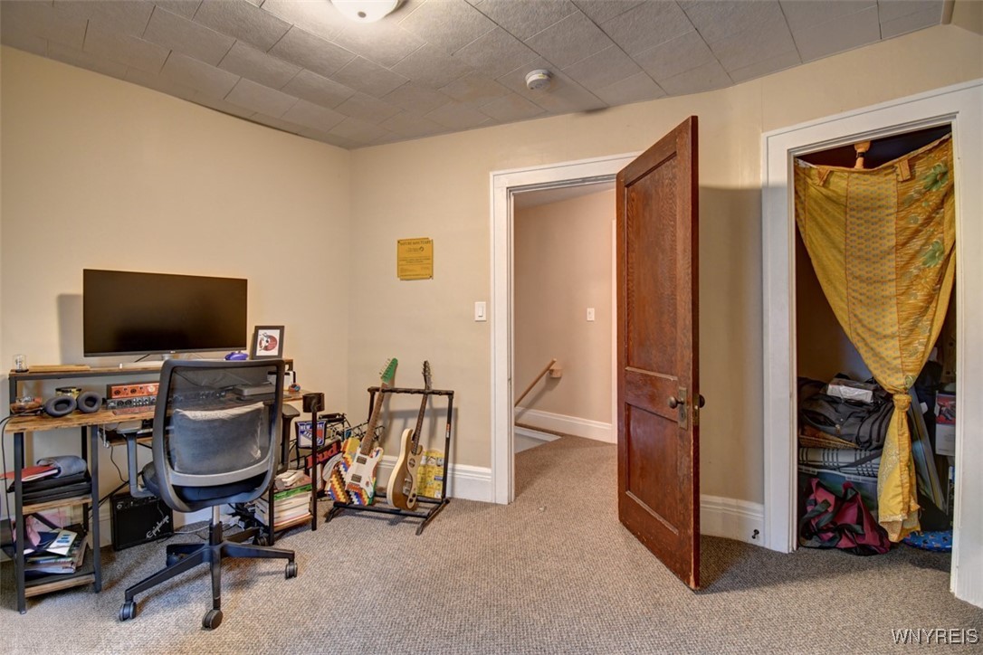 210 Congress Street Buffalo, NY 14213 - Photo 27 of 37 Bedroom 3