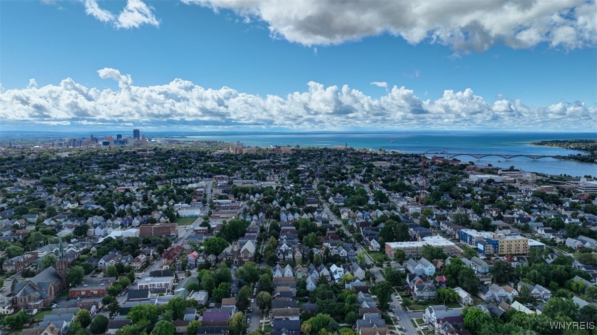 210 Congress Street Buffalo, NY 14213 - Photo 3 of 37 In the heart of the city