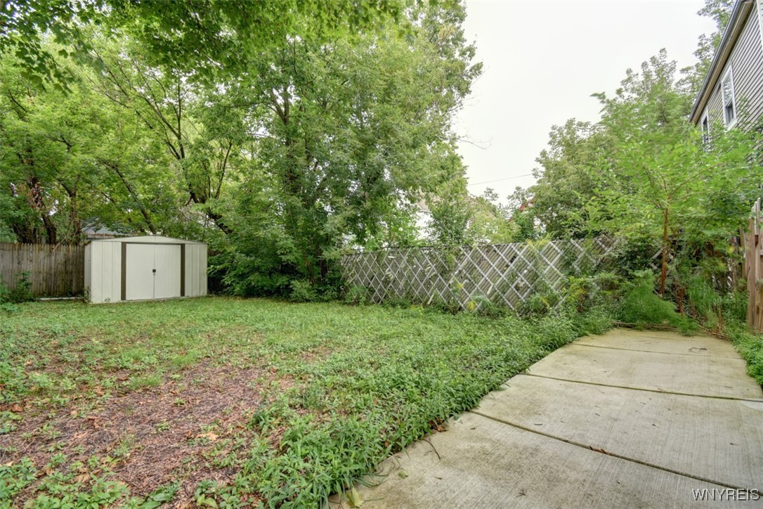 210 Congress Street Buffalo, NY 14213 - Photo 31 of 37 Backyard