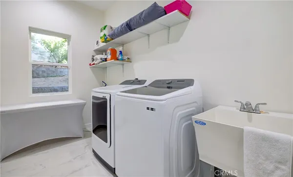 $2,699,000 | 1849 Los Encinos Avenue, Glendale, CA 91208