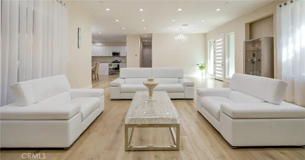$2,699,000 | 1849 Los Encinos Avenue, Glendale, CA 91208