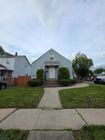 $449,000 | 900 Baldwin Avenue, Linden, NJ 07036