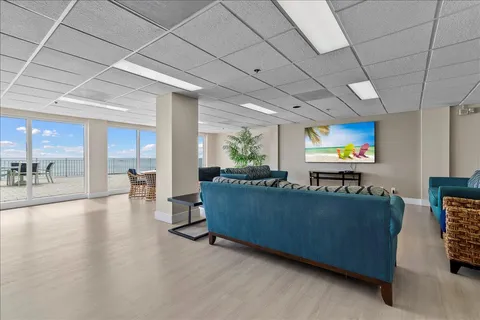 $675,000 | 4511 South Ocean Boulevard, Unit 805, Highland Beach, FL 33487