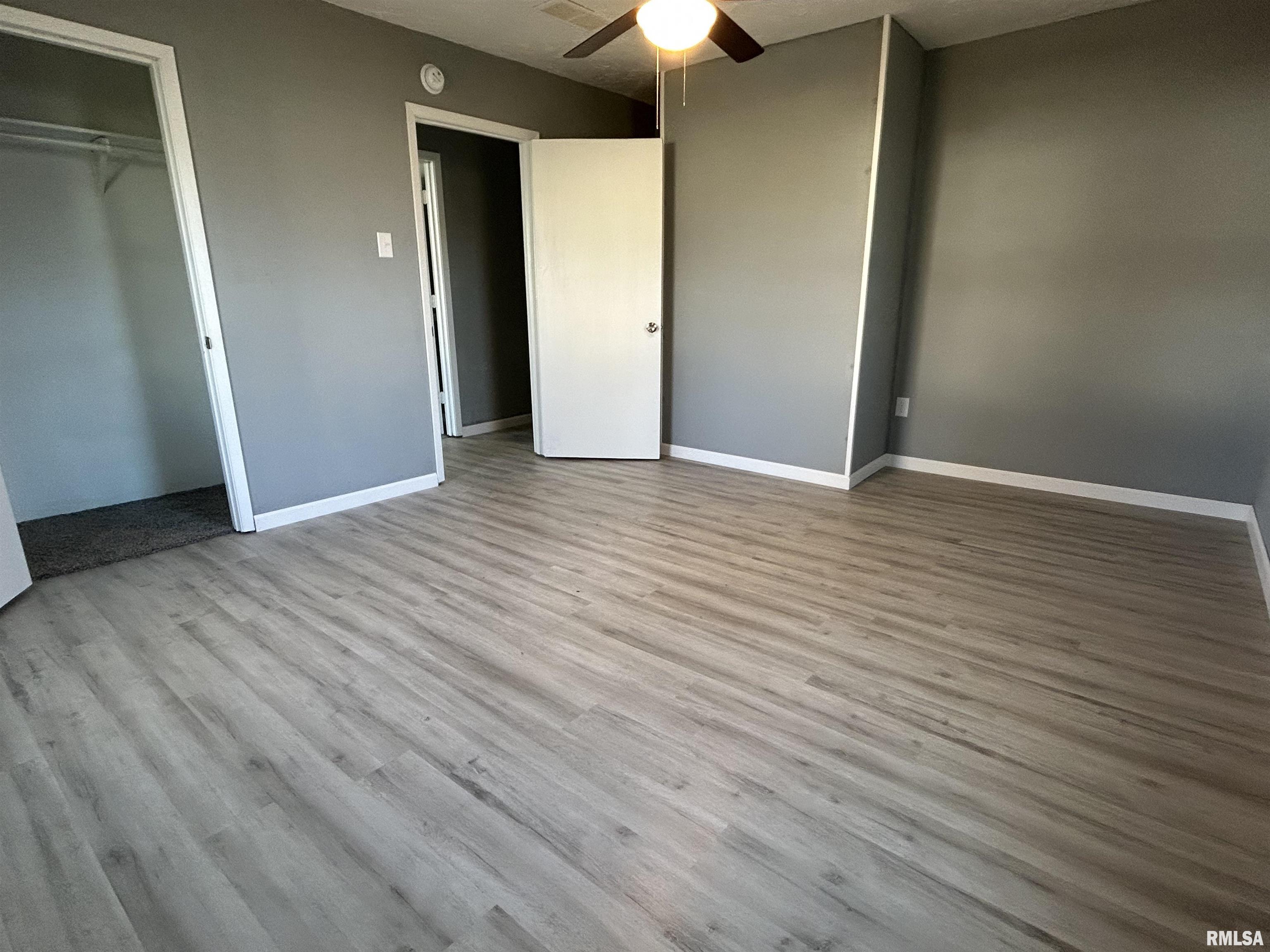 2048 North 21st Street Springfield, IL 62702 - Photo 9 of 13