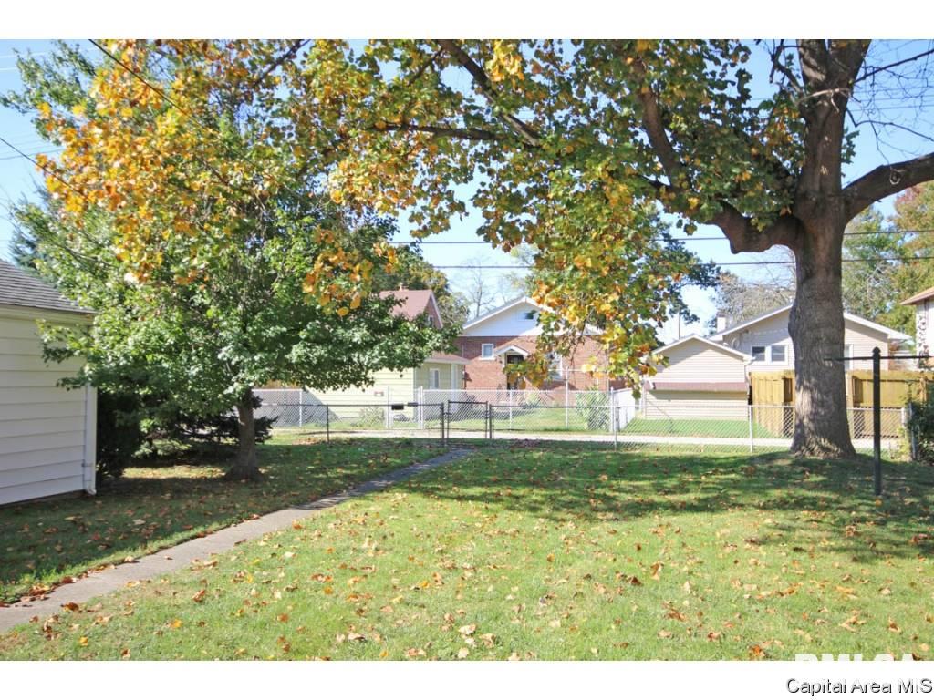 2009 North 6th Street Springfield, IL 62702 - Photo 27 of 30