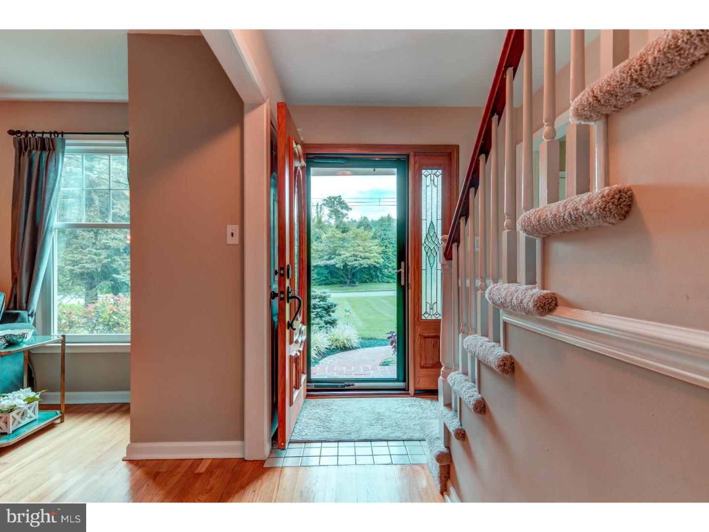 179 Old State Road Berwyn, PA 19312 - Photo 13 of 25 Foyer