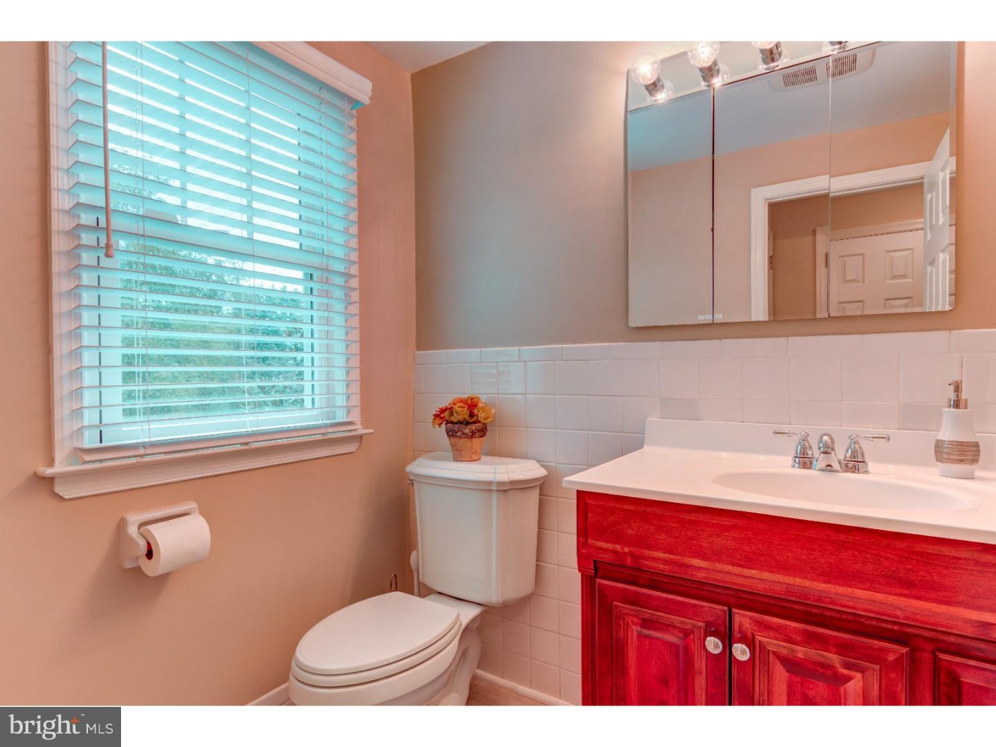 179 Old State Road Berwyn, PA 19312 - Photo 15 of 25 Master Bathroom