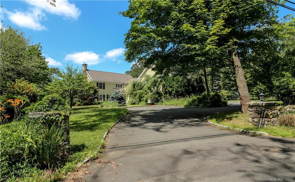 11 Diamond Hill Road Redding, CT 06896 - Photo 1 of 1