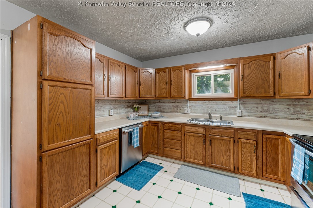 5286 Irvin Road Huntington, WV 25705 - Photo 28 of 40 Gallery Image 28