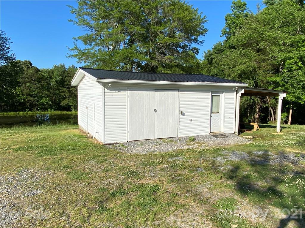1988 Lincoln Road York, SC 29745 - Photo 20 of 28 Gallery Image 20