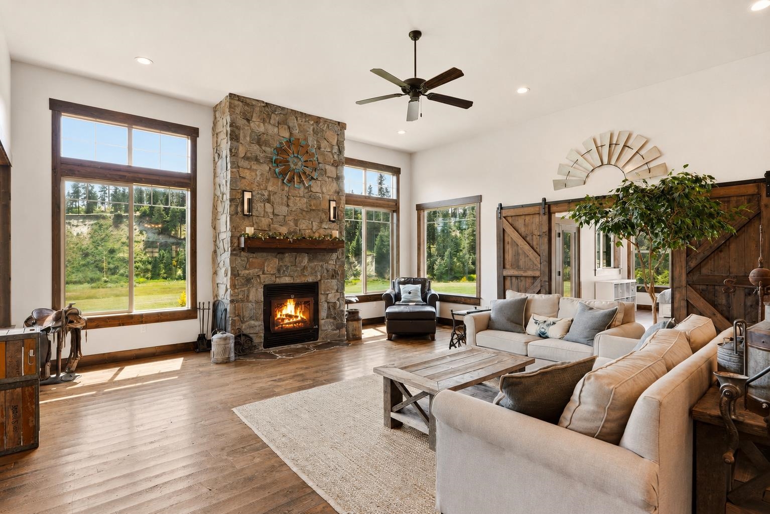 10638 South Hangman Valley Road Spokane, WA 99224 - Photo 8 of 49