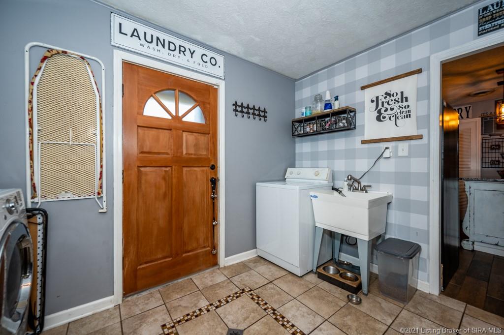 7107 Corydon Ridge Road Georgetown, IN 47122 - Photo 45 of 49