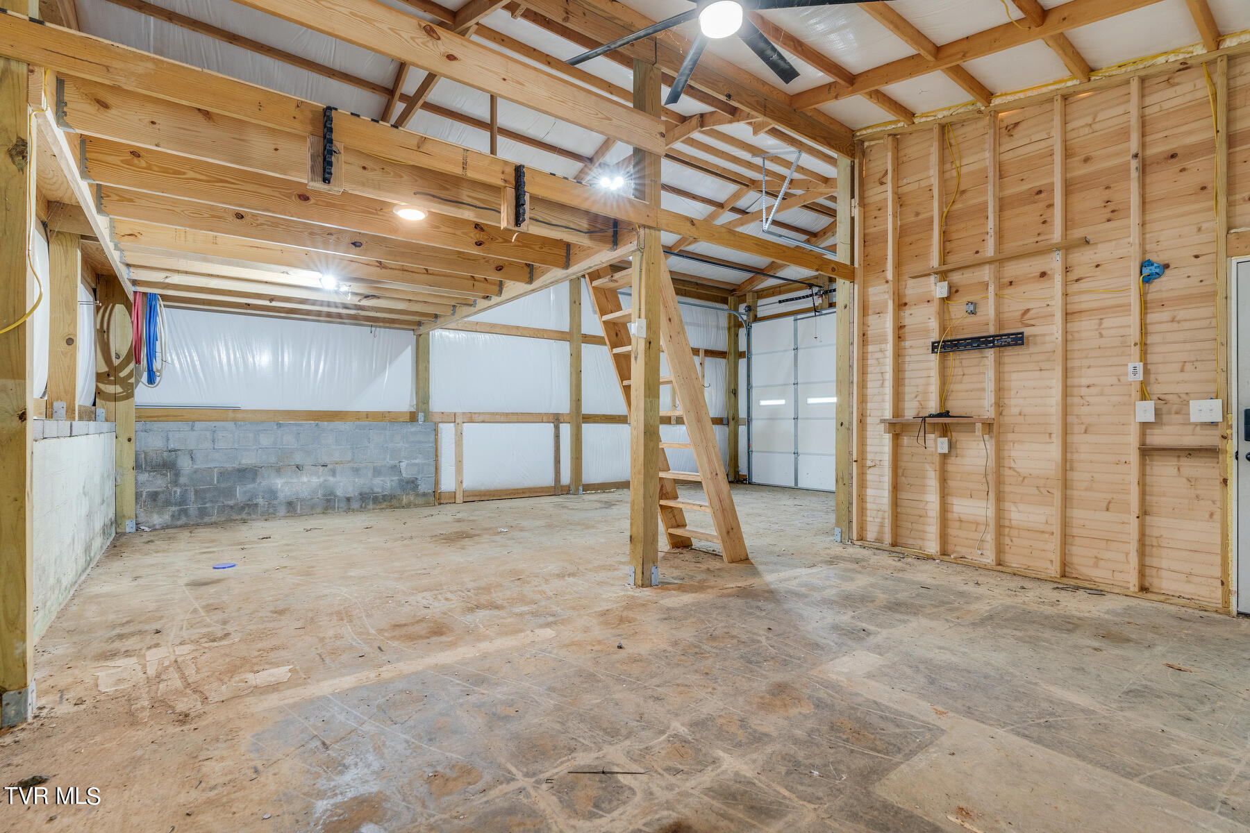 341 Haw Ridge Road Piney Flats, TN 37686 - Photo 41 of 68 034